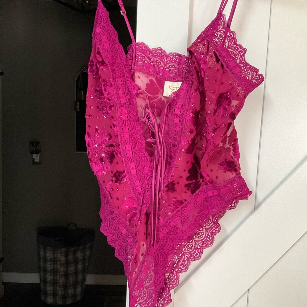 Victoria's Secret Pink Lace Bodysuit Vintage Small